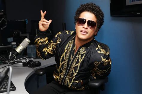 bruno mars per versace|versace bruno mars meaning.